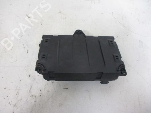 Fuse box PEUGEOT 407 SW (6E_, 6D_) 2.0 HDi 135 | BP18799783E1 