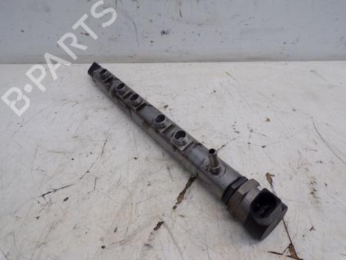 injection-rail-bmw-1-e81-2006-2007-2008-2009-2010-2011-2012-37131136 main image