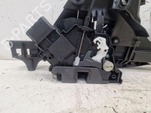 Front right lock VOLVO V50 (545) D3 | BP24943663C97 