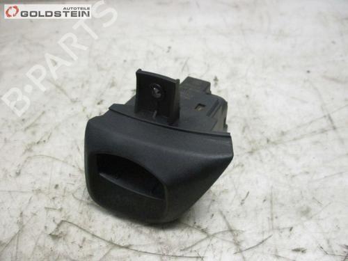 Switch BMW X1 (E84) xDrive 18 d | BP37096058I30 - Image 1
