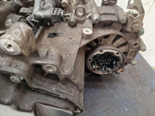 Gearbox VW NEW BEETLE (9C1, 1C1) 1.8 T | BP31588591M3