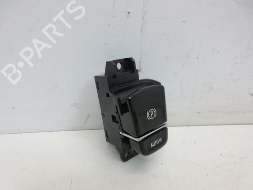 Switch BMW 5 (G30, F90) 520 i | BP29098473I30 