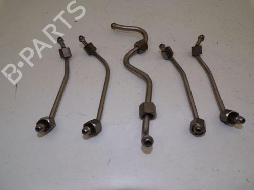 Used Injection rail BMW 3 (E90) 318 i (143 hp) 29084515