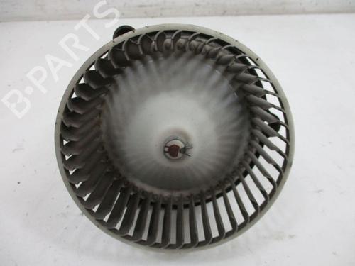 Used Heater blower motor KIA SORENTO I (JC) 2.5 CRDi 4WD (140 hp) 18792878