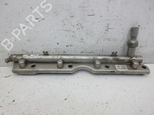 Used Injection rail FORD FOCUS III Saloon 1.6 Flexifuel (120 hp) 30668244