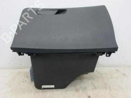 Used Glove box CITROËN C4 I (LC_) 1.6 VTi 120 (120 hp) 30668679