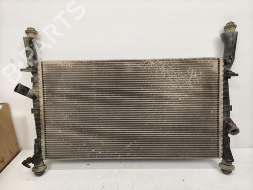 Used Water radiator Water radiator 39615485 39615485