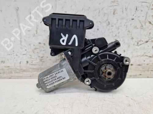 Used Right front window motor TOYOTA COROLLA Verso (ZER_, ZZE12_, R1_) 2.2 D-4D (AUR10_, AUR10R) (136 hp) 27321830