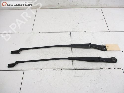 Used Front windshield wiper arm OPEL ZAFIRA TOURER C (P12) 1.6 CDTI (75) (136 hp) 23190715