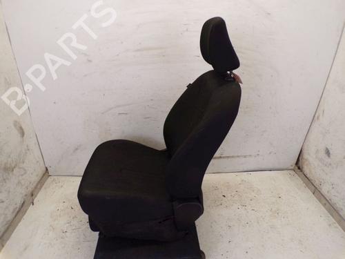 Right front seat TOYOTA YARIS (_P9_) 1.4 D-4D (NLP90_, NLP90R) | BP29092135C16 