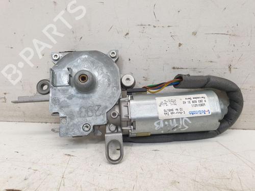 sunroof-engine-mercedes-benz-e-class-t-model-s211-2003-2004-2005-2006-2007-2008-2009-36475637 main image
