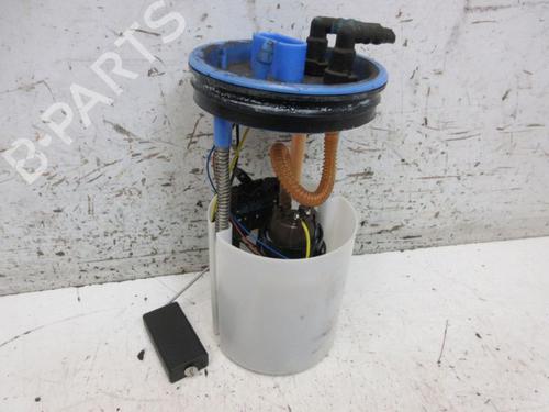 Used Fuel pump AUDI A1 Sportback (8XA, 8XF) 1.2 TFSI (86 hp) 25826253