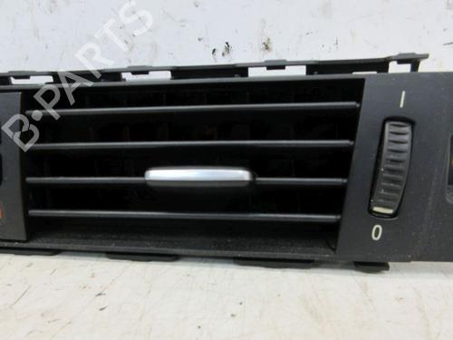 Air vent BMW 3 Touring (E91) 318 i | BP37123354I21 - Image 3