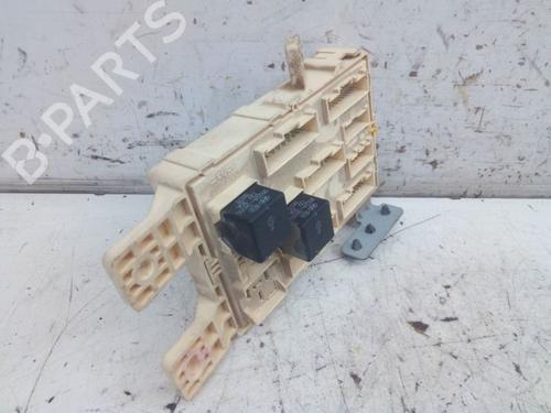 Used Fuse box HYUNDAI H-1 Cargo (TQ) 2.5 CRDi (170 hp) 30669091