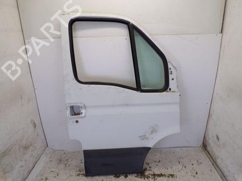 Used Right front door IVECO DAILY III Van 29 L 12 V (ALKA41A2, ALLA52A2, ALKA42A2) (116 hp) 30668563
