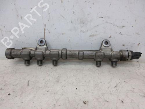Used Injection rail FIAT DOBLO Cargo (263_) 1.3 D Multijet (90 hp) 28371084