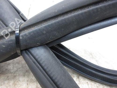 Rubber door seal OPEL VIVARO B Van (X82) 1.6 CDTI (05) | BP21136498C142 