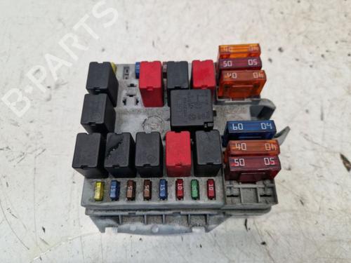 Fuse box ALFA ROMEO GT (937_) 1.9 JTD (937CXN1B) | BP29099963E1 - Image 2