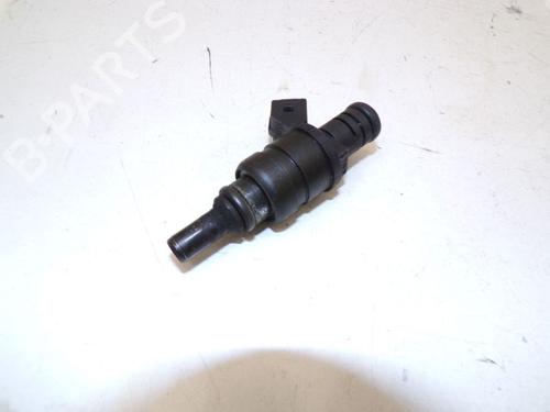 Injector BMW 3 Convertible (E46) 323 Ci | BP37120191M100 - Image 2