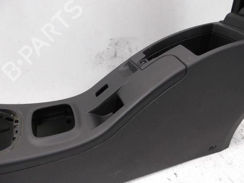 Middle console RENAULT MEGANE III Hatchback (BZ0/1_, B3_) 1.6 16V (BZ1B, BZ1H) | BP18807228I22 