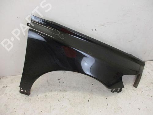 Used Right front fenders VOLVO V50 (545) 2.4 (140 hp) 18796453