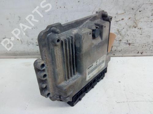 Used Engine control unit (ECU) SUZUKI GRAND VITARA II (JT, TE, TD) 1.9 DDiS All-wheel Drive (JT419, TD44, JB419WD, JB419XD,... (129 hp) 27868282