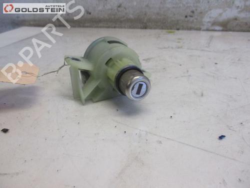 Used Electronic module BMW 1 Convertible (E88) 120 i (170 hp) 13761471