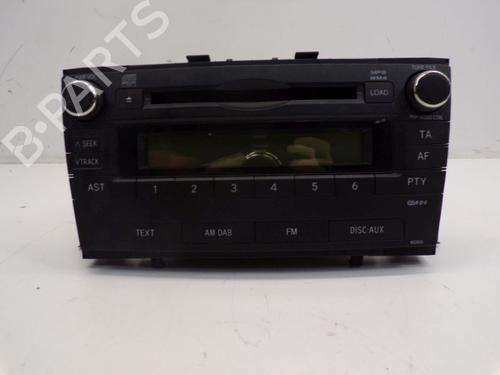 Used Radio TOYOTA AVENSIS Estate (_T27_) 2.2 D-4D (ADT271_, ADT271R) (177 hp) 29094853