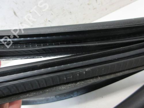 Rubber door seal OPEL INSIGNIA A Sports Tourer (G09) 2.0 CDTI (35) | BP29096607C142 