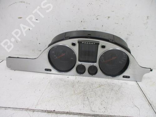 display-monitor-vw-passat-b6-variant-3c5-2005-2006-2007-2008-2009-2010-2011-37110617 main image