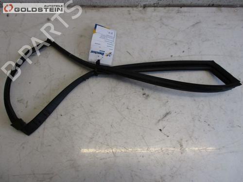 Used Rubber door seal TOYOTA RAV 4 II (_A2_) 2.0 4WD (ACA21, ACA20) (150 hp) 15112432