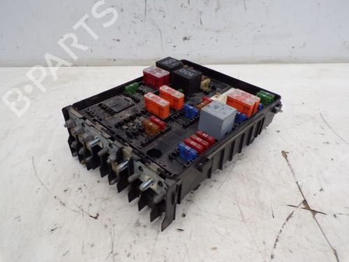 Fuse box VW GOLF V (1K1) 3.2 R32 4motion | BP29097759E1  - Image 6