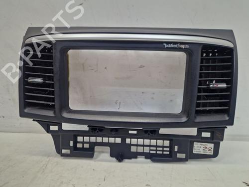 Used Air vent Air vent MITSUBISHI LANCER VIII Sportback (CX_A) 1.8 (CX3A) (143 hp) 33276136 33276136
