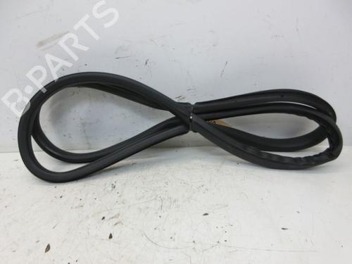 Used Rubber door seal FORD FIESTA VII (HJ, HF) 1.5 ST EcoBoost (200 hp) 22346970