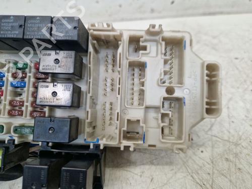 Fuse box MITSUBISHI GRANDIS (NA_W) 2.0 DI-D (NA8W) | BP23411839E1