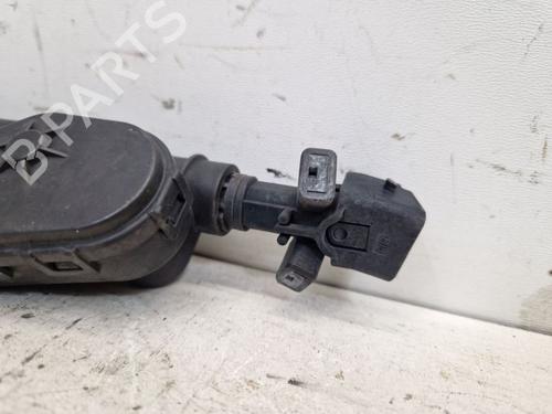 Washer pump VOLVO V70 II (285) D5 | BP29523572E24 