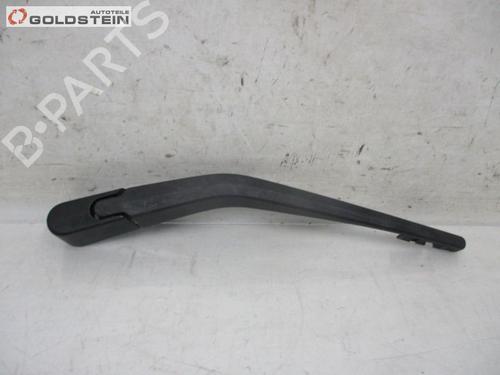 Used Front windshield wiper arm BMW 1 (F20) 116 i (136 hp) 25224106