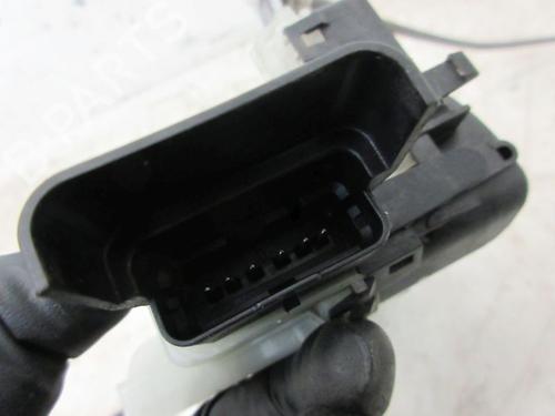 Venstre fortil lås CITROËN C4 CACTUS 1.2 VTi 82 | BP30668506C98 