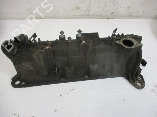Used Valve cover MERCEDES-BENZ A-CLASS (W169) A 150 (169.031, 169.331) (95 hp) 18797733
