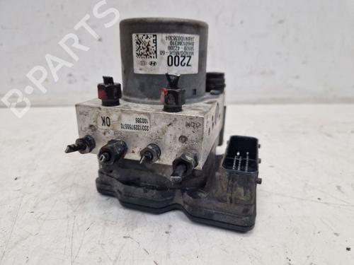 Used Electronic module Electronic module HYUNDAI SANTA FÉ III (DM, DMA) 2.4 4WD (192 hp) 33682724 33682724
