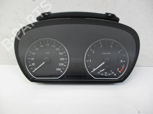 Used Display monitor BMW 1 (E81) 116 i (122 hp) 18803341