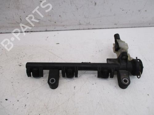 injector-toyota-aygo-_b1_-2005-2006-2007-2008-2009-2010-2011-2012-2013-2014-37123546 main image