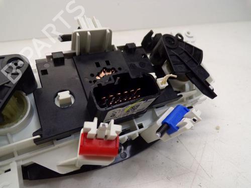 Climate control RENAULT TWINGO III (BCM_, BCA_) 1.0 SCe 70 | BP37118007I5 - Image 4