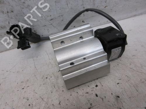 Used Electronic sensor RENAULT ZOE Hatchback Van (BFM_) Electric (BFMC, BFMD) (136 hp) 19289432