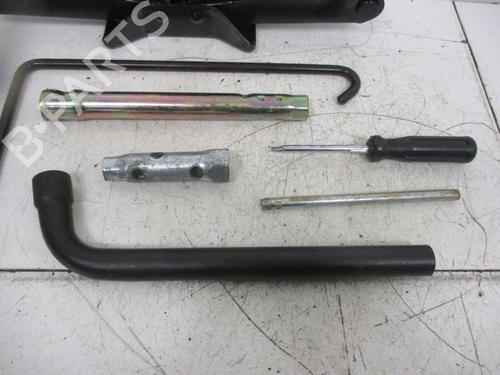 Other SAAB 9-3 (YS3D) 2.0 Turbo | BP37110910O1 - Image 4