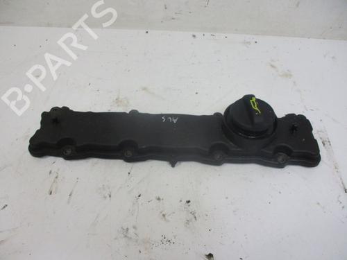 Used Valve cover Valve cover 37114813 37114813