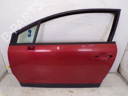 Used Left front door CITROËN C4 Coupe (LA_) 1.4 16V (88 hp) 30668329