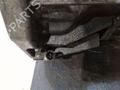 Gearbox OPEL VIVARO A Bus (X83) 1.9 DTI (F7, J7, A07) | BP32230107M3