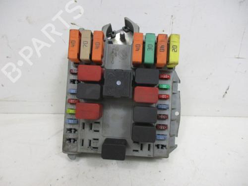 Used Fuse box FIAT DOBLO MPV (119_, 223_) 1.9 D Multijet (120 hp) 18793587