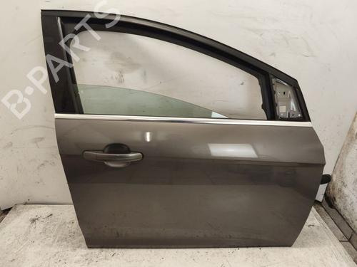 right-front-door-ford-focus-iii-turnier-2010-2011-2012-2013-2014-2015-2016-2017-2018-2019-2020-40069227 main image